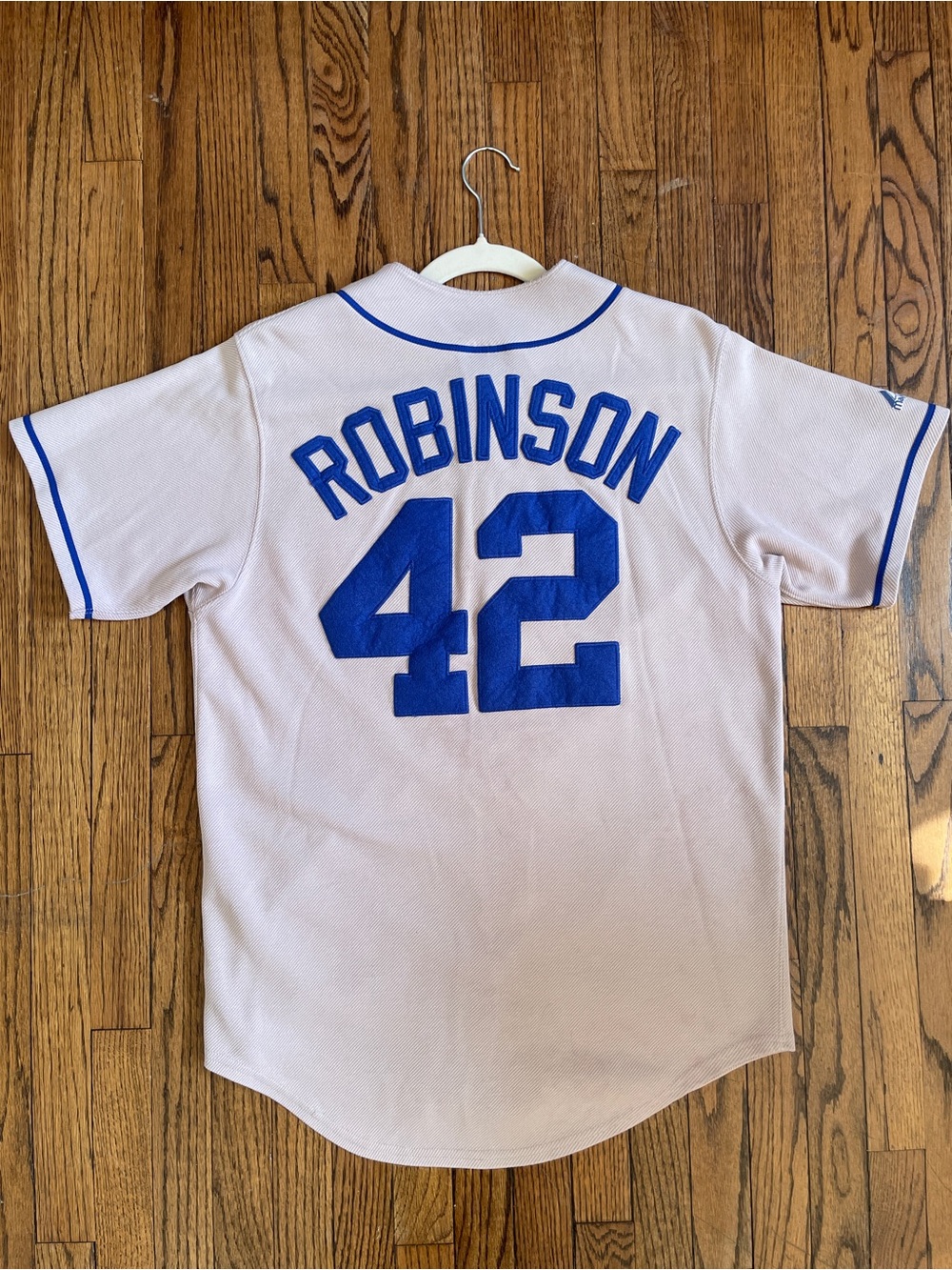 Jackie Robinson Dodgers Jersey Embroidered Majestic Cooperstown 42 Button Down M